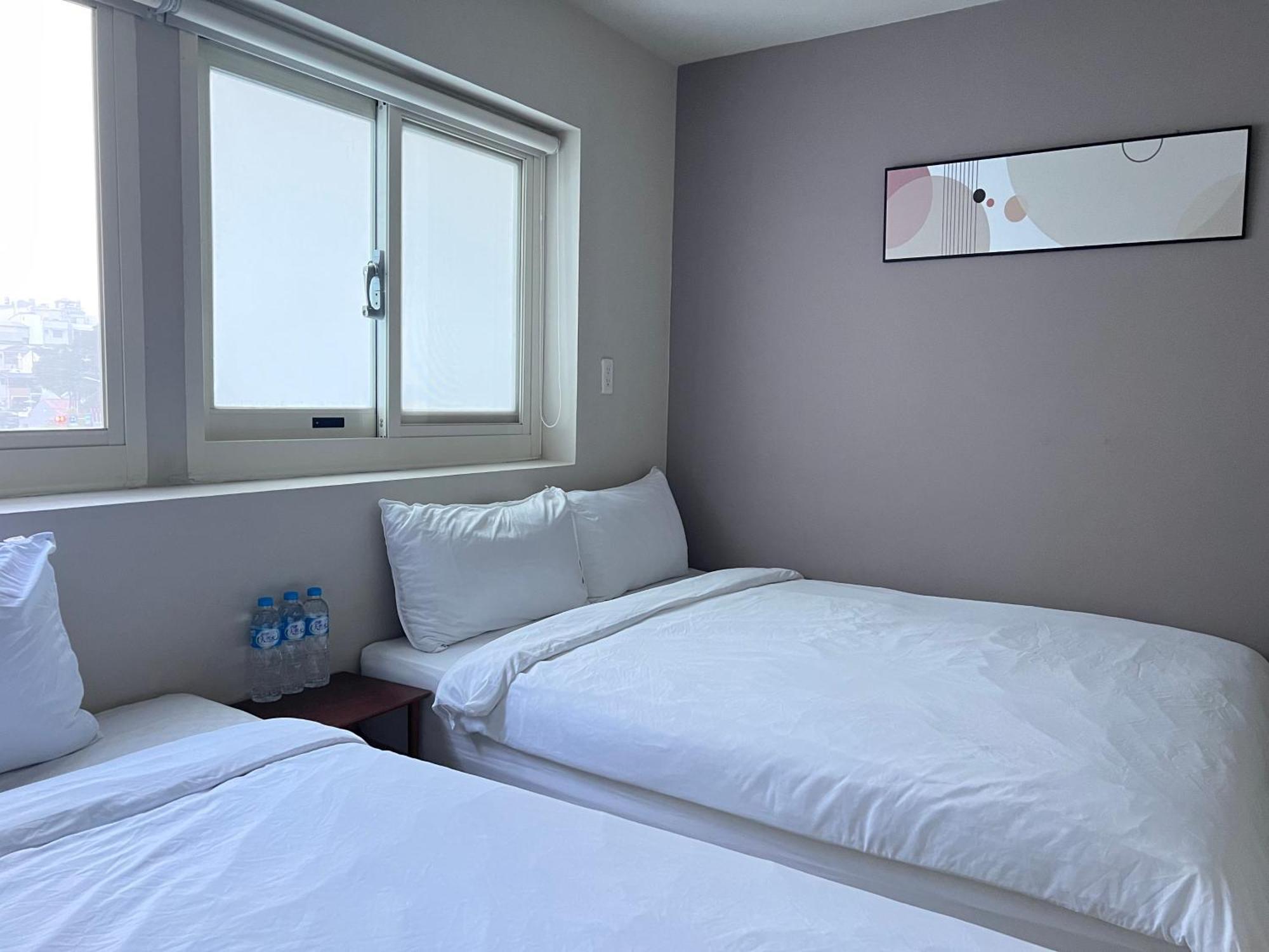 微趣 Wechill Hotel Tainan Exterior photo