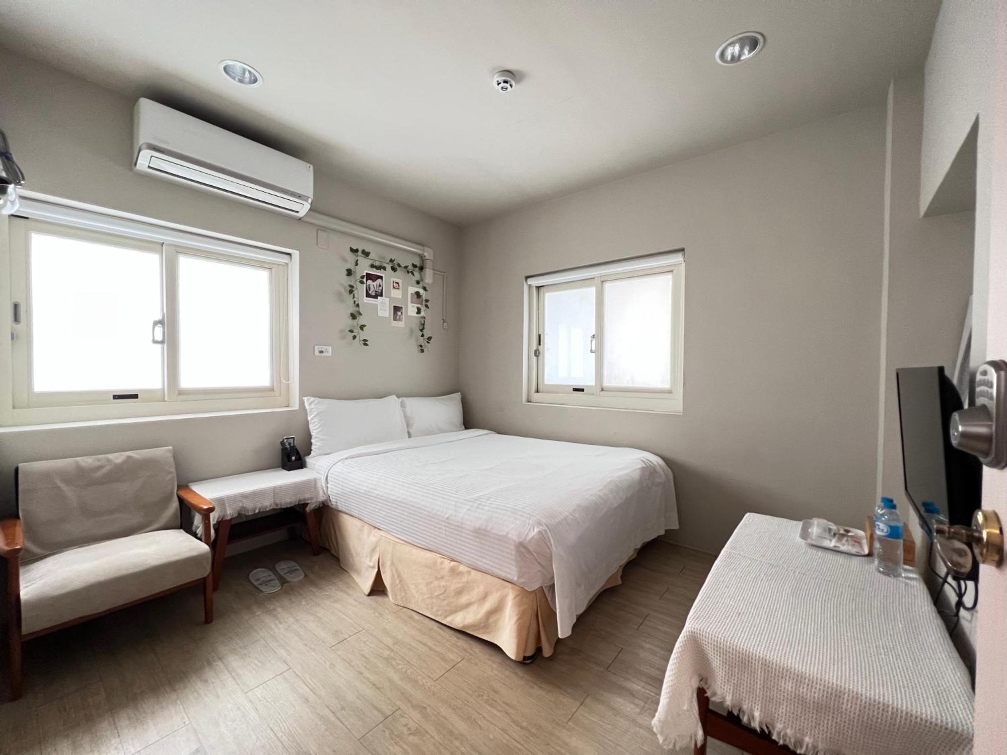 微趣 Wechill Hotel Tainan Exterior photo